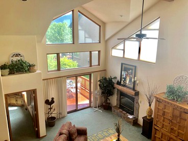 Impressive Cabin Rental on a Golf Course for Getaways in Durango, Colorado - Durango, Colorado - glamping.directory