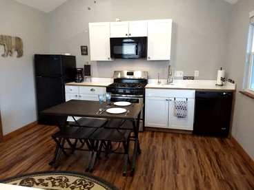 Charming Vacation Rental for a Riverfront Getaway near Lake Sardis, Oklahoma - Tuskahoma, Oklahoma - glamping.directory