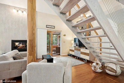 Pet Friendly Cottage in Grand Beach, Michigan - Grand Beach, Michigan - glamping.directory
