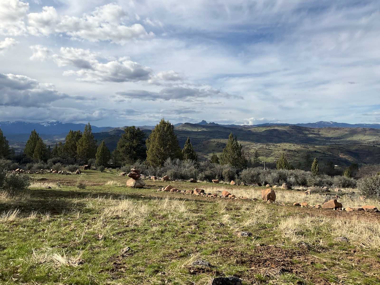 Firebird Ridge - Hornbrook, California - glamping.directory