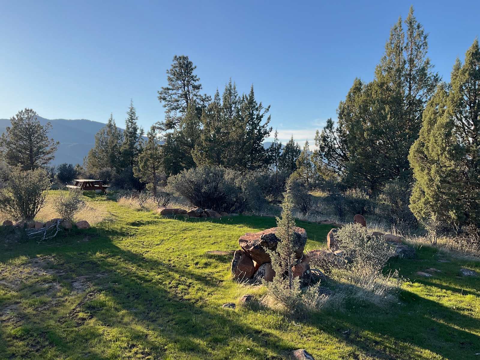 Firebird Ridge - Hornbrook, California - glamping.directory