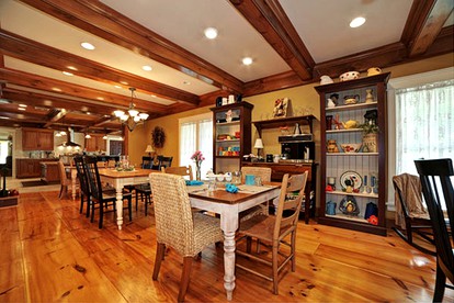 Charming Bed and Breakfast Accommodation near Beaver Falls, Pennsylvania - Ellwood, Pennsylvania - glamping.directory