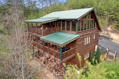 Countryside Charms: Experience Glamping Magic in Sevierville, Tennessee - Sevierville, Tennessee - glamping.directory