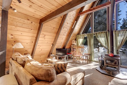 Unique A-Frame Accommodation with Breathtaking Views in Bear Valley, CA - Bear Valley , California - glamping.directory