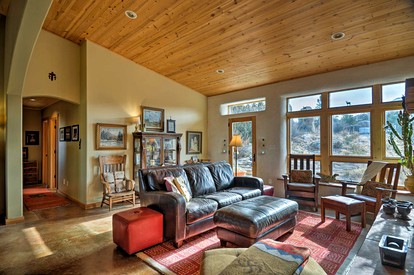 Solar-Powered Rocky Mountain Retreat for an Off-Grid Vacation in Colorado - Del Norte, Colorado - glamping.directory