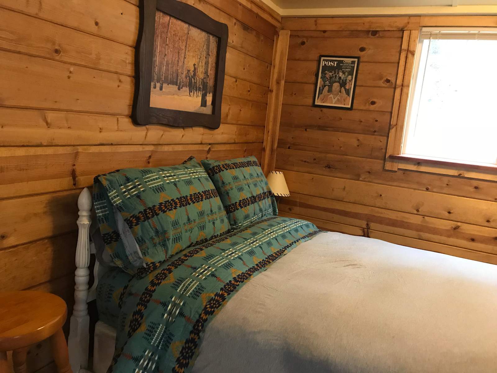 Hull Mt. Cabins - Potter Valley, California - glamping.directory