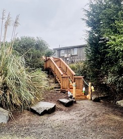 Rustic Beachfront Escape with Fireplace, Views & Pet-Friendly Stay in Florence, Oregon - Florence, Oregon - glamping.directory