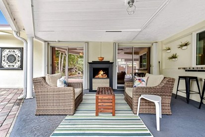 Modern Waterfront Home with Pool, Tesla EV Charger & Canal Fishing near Lauderdale-by-the-Sea Beach, Oakland Park Florida - Oakland Park, Florida - glamping.directory