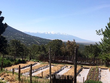 Zen Meditation Retreat with Vegetarian Meals in Crestone, Colorado - Crestone, Colorado - glamping.directory