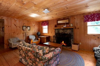 Family Mountain Vacation Rental with Fireplace in Connecticut River Valley - Lyme, New Hampshire - glamping.directory