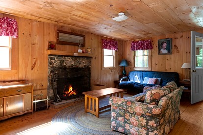 Family Mountain Vacation Rental with Fireplace in Connecticut River Valley - Lyme, New Hampshire - glamping.directory