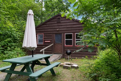 Family Mountain Vacation Rental with Fireplace in Connecticut River Valley - Lyme, New Hampshire - glamping.directory