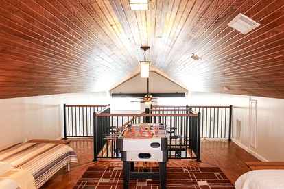 Group Cabin with Kayaks and Foosball Table in La Grange, Texas - La Grange, Texas - glamping.directory