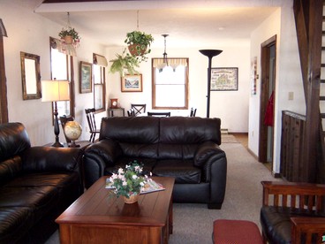 Cottage Rental on Chappaquiddick Island with Transferable Ferry Ticket Availability Massachusetts - Edgartown, Massachusetts - glamping.directory