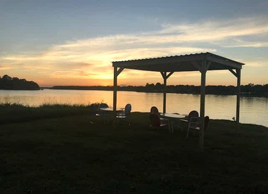 Cozy Tiny House Rental Perfect for Glamping near Houston - Willis, Texas - glamping.directory