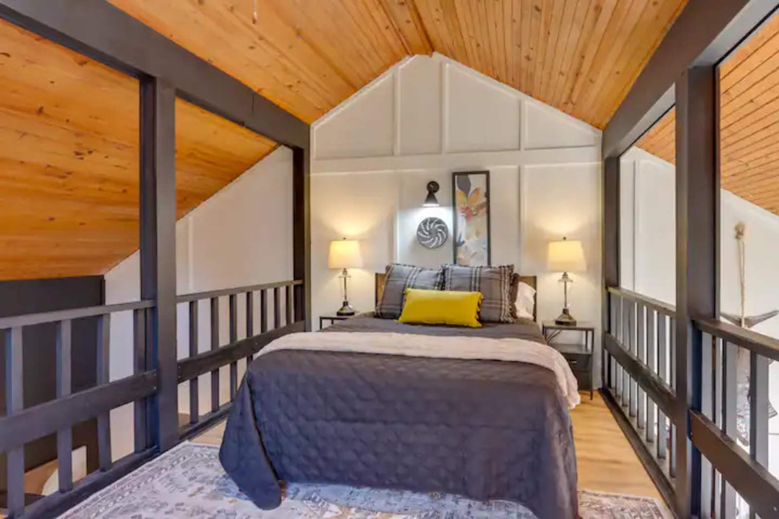 Rustic Ridge - Gentry, Arkansas - glamping.directory