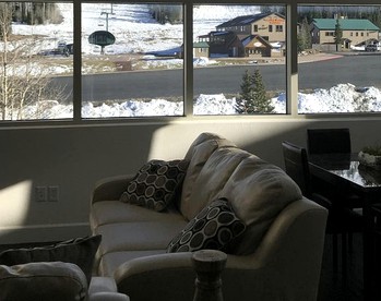 Stunning Ski Vacation Rental with Views of the Slopes in Brian Head, Utah - Brian Head, Utah - glamping.directory