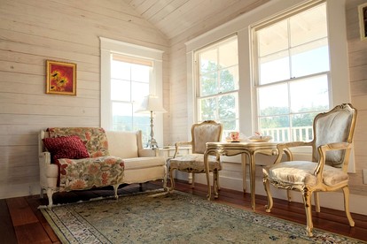 Bright and Cheery Hill Country Retreat for a Relaxing Vacation in Texas - Fischer, Texas - glamping.directory
