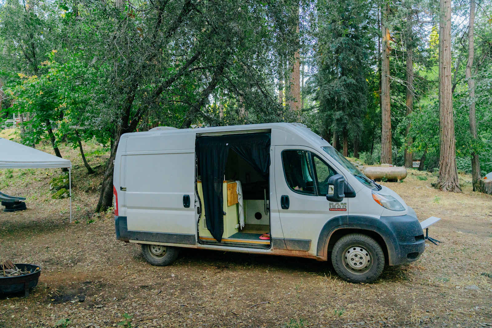 Shangrilog Near Yosemite - Twain Harte, California - glamping.directory