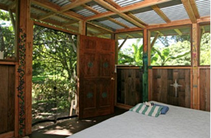 Sustainable Off-Grid Rental on a Farm on the Big Island of Hawaii - Pahoa, Hawaii - glamping.directory