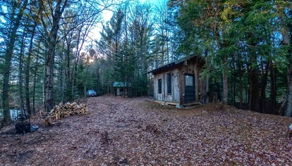 Secluded and Off-Grid, Pet Friendly Cabin on Private Pond in Glenfield, New York - Glenfield, New York - glamping.directory