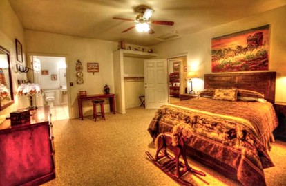 All-Inclusive Mountain Suite Rental on Private Ranch near Kingman, Arizona - Yucca, Arizona - glamping.directory