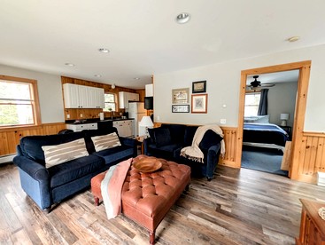 Peaceful Pet-Friendly Retreat with Workspace Near Acadia National Park in Trenton, Maine - Trenton, Maine - glamping.directory