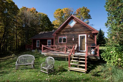 Romantic Cabin Rental on Four-Acre Property with Wood Stove near Burlington, Vermont - Stowe, Vermont - glamping.directory