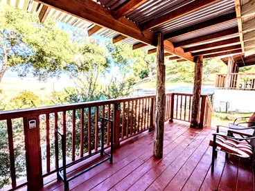 #4 Falcon's Chalet Cabin with Fireplace & Amazing Views, Santa Ysabel, CA - Santa Ysabel, California - glamping.directory