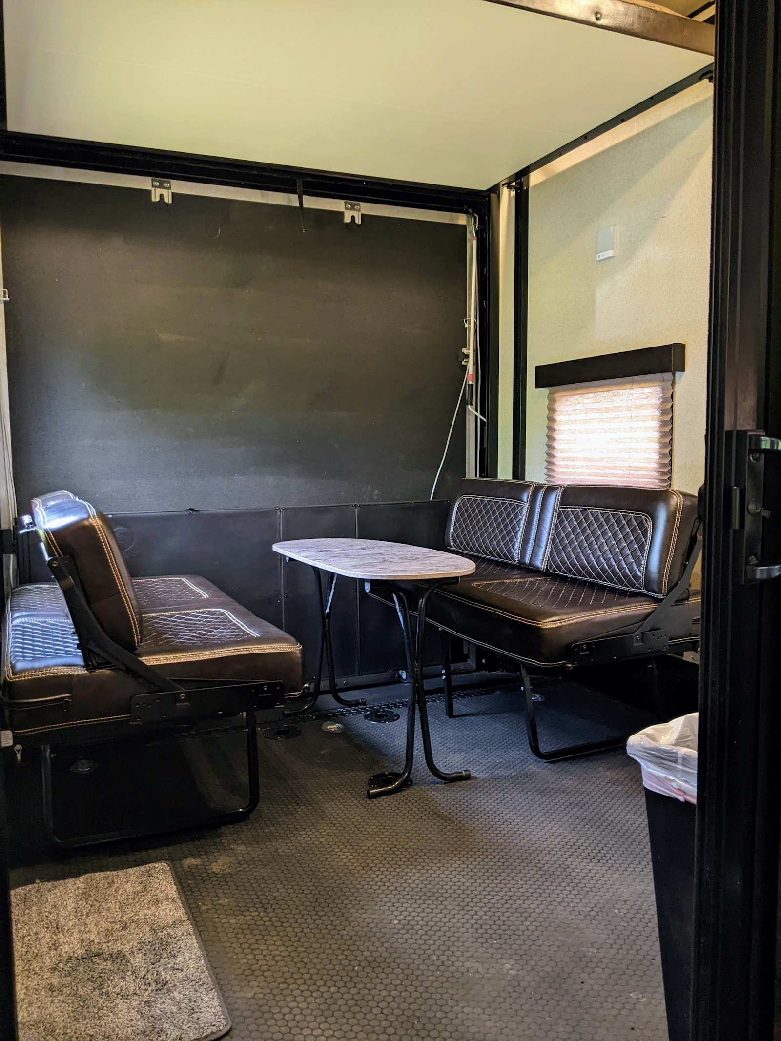 River Rock Farm - Hardy, Arkansas - glamping.directory