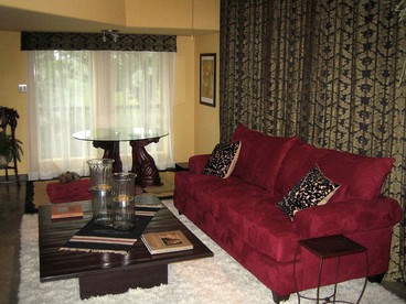 Pet-Friendly Cabin Rental for Two in Pipe Creek, Texas - Pipe Creek, Texas - glamping.directory