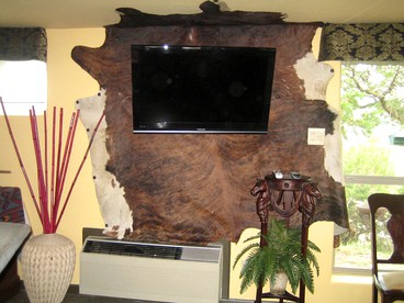 Pet-Friendly Cabin Rental for Two in Pipe Creek, Texas - Pipe Creek, Texas - glamping.directory