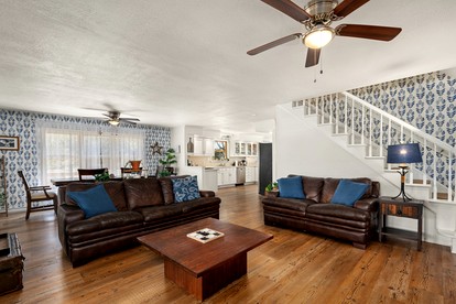 Gorgeous Waterfront Vacation Rental for an Unforgettable Family Getaway in Frisco, North Carolina - Frisco, North Carolina - glamping.directory