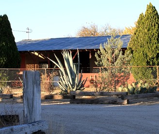 Beautifully Decorated Family-Friendly Cottage Rental near Big Bend National Park in Texas - glamping.directory