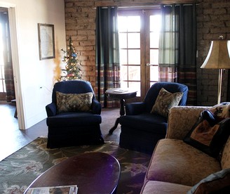 Beautifully Decorated Family-Friendly Cottage Rental near Big Bend National Park in Texas - Marathon, Texas - glamping.directory