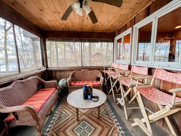 Gorgeous Family Cabin with Incredible Lake Views in Maine - Fryeburg, Maine - glamping.directory