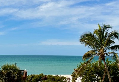Cozy Cottage Overlooking the Beach and Gulf of Mexico for a Relaxing Getaway on Little Gasparilla Island, Florida - Placida, Florida - glamping.directory