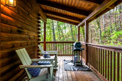 Romantic Smoky Mountain Cabin with Hot Tub, Scenic Views & Game Loft near Pigeon Forge, Tennessee - Pigeon Forge, Tennessee - glamping.directory