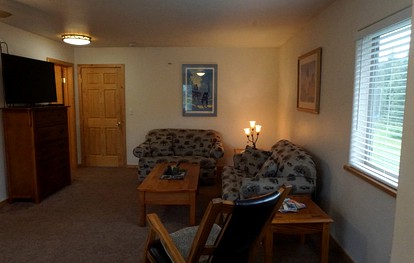 Lovely Family-Friendly Cabin with Private Balcony near Soldotna, Alaska - Kenai, Alaska - glamping.directory