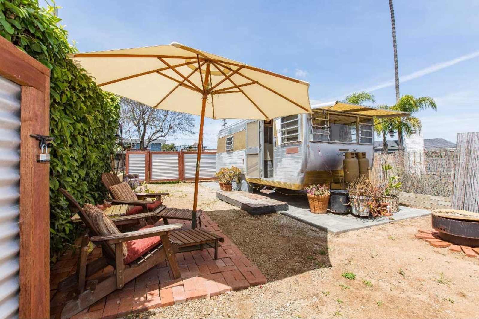 2 Sites-Vintage Trailer/Roomy Loft - Oceanside, California - glamping.directory