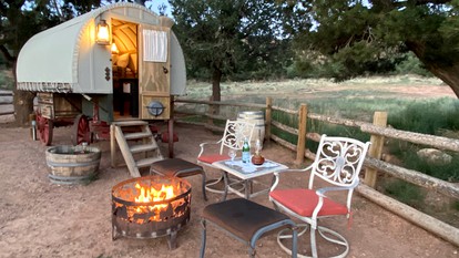 Shepherds Camp Wagon Near Capitol Reef National Park - Grover, Utah - glamping.directory
