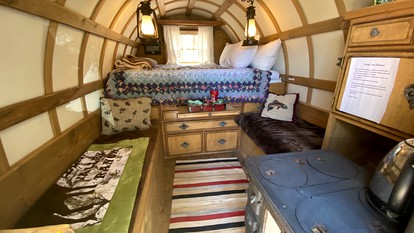 Shepherds Camp Wagon Near Capitol Reef National Park - Grover, Utah - glamping.directory