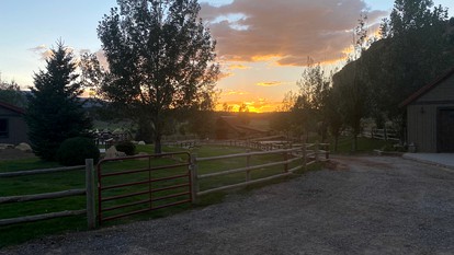Shepherds Camp Wagon Near Capitol Reef National Park - Grover, Utah - glamping.directory