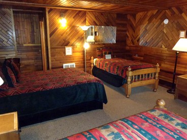 Comfortable Family Rental with Mount Hood Views in Northern Oregon - Mt. Hood, Oregon - glamping.directory