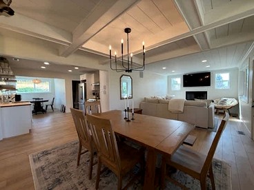 Tranquil Creekside Retreat Home with Scenic Porch Views near Stevens Creek Trails, Spokane, Washington - Spokane, Washington - glamping.directory