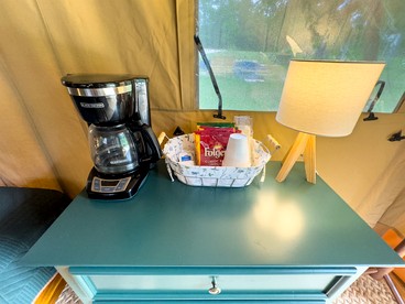 Scenic Glamping Home with Lakeside Marina Access Near Lake Livingston in Point Blank, Texas - Onalaska, Texas - glamping.directory