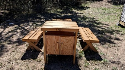 Snug Safari Tent for Glamping Getaways to Texas Hill Country - Bandera, Texas - glamping.directory