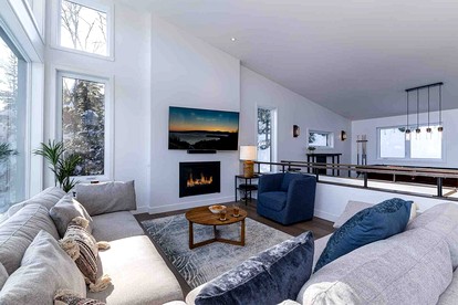 Spectacular Cottage with Fantastic Sights in Charlevoix, Michigan - Charlevoix, Michigan - glamping.directory