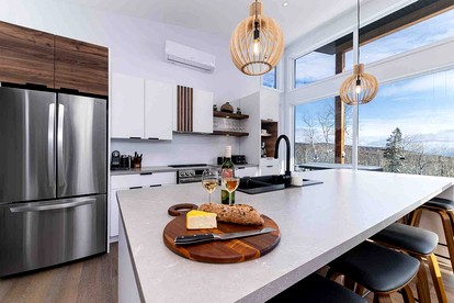 Spectacular Cottage with Fantastic Sights in Charlevoix, Michigan - Charlevoix, Michigan - glamping.directory