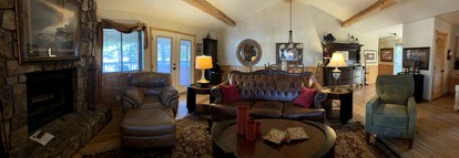 Lakefront Cottage with Spa Perfect for Water Activities in Mount Ida, Arkansas - Mount Ida, Arkansas - glamping.directory